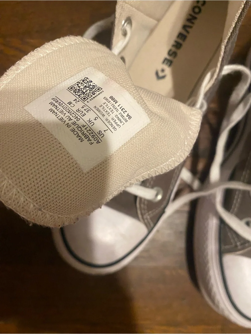Converse High Top Sneakers in gray and White - Picture 4 of 7